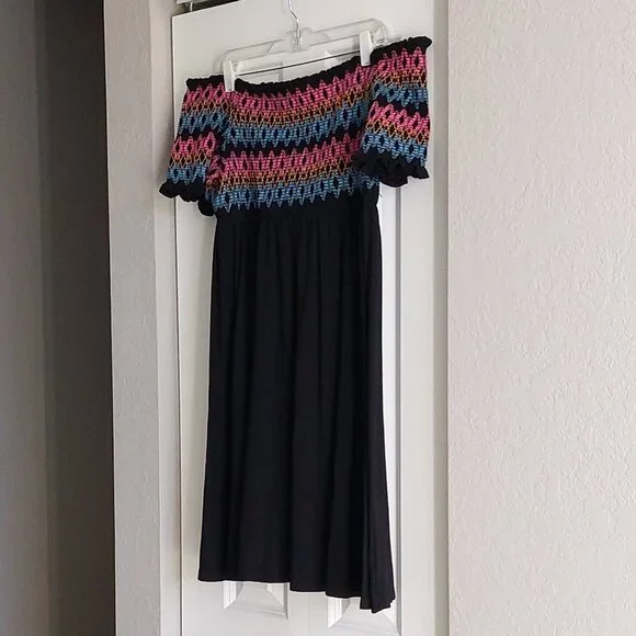 Torrid Off Shoulder Black Embroidered Skater Dress Plus Size 2 - Picture 2 of 9